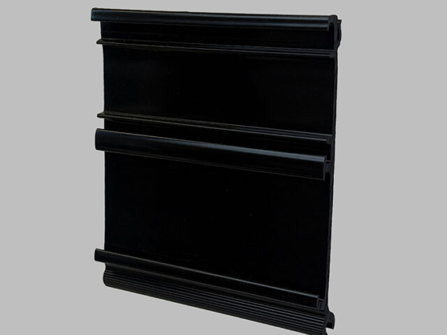 D2V15FN-BK – D-Series View-Lok™ 2-Track Extruded Tag Holder